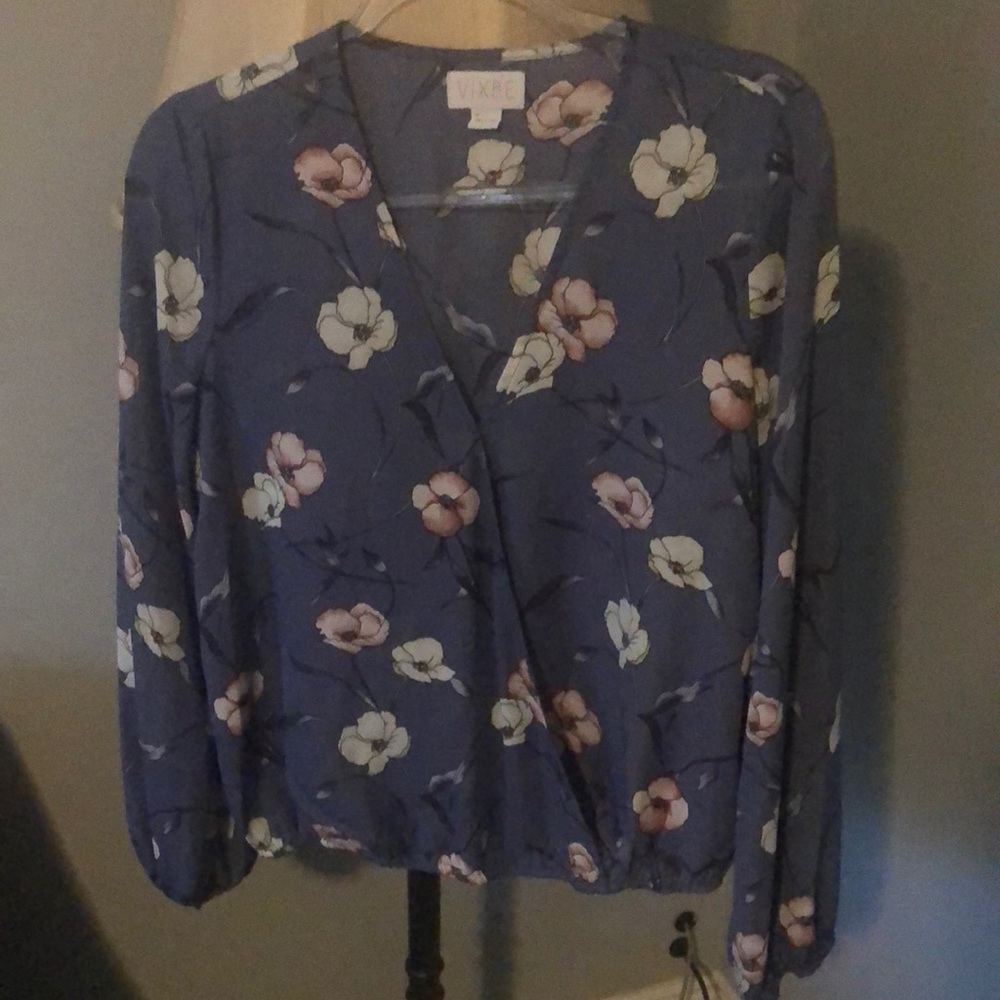 Purple floral blouse never worn